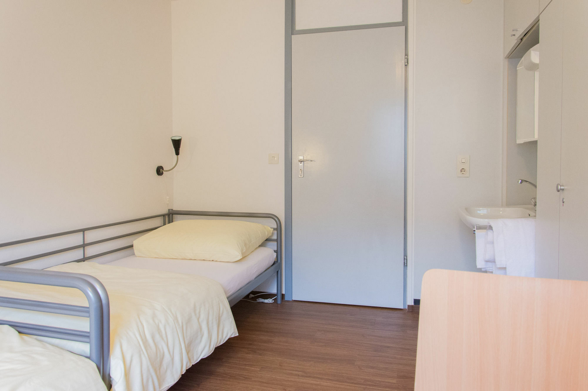 1, 2, Sleep Hostel Nuernberg Messe Nuremberga Exterior foto